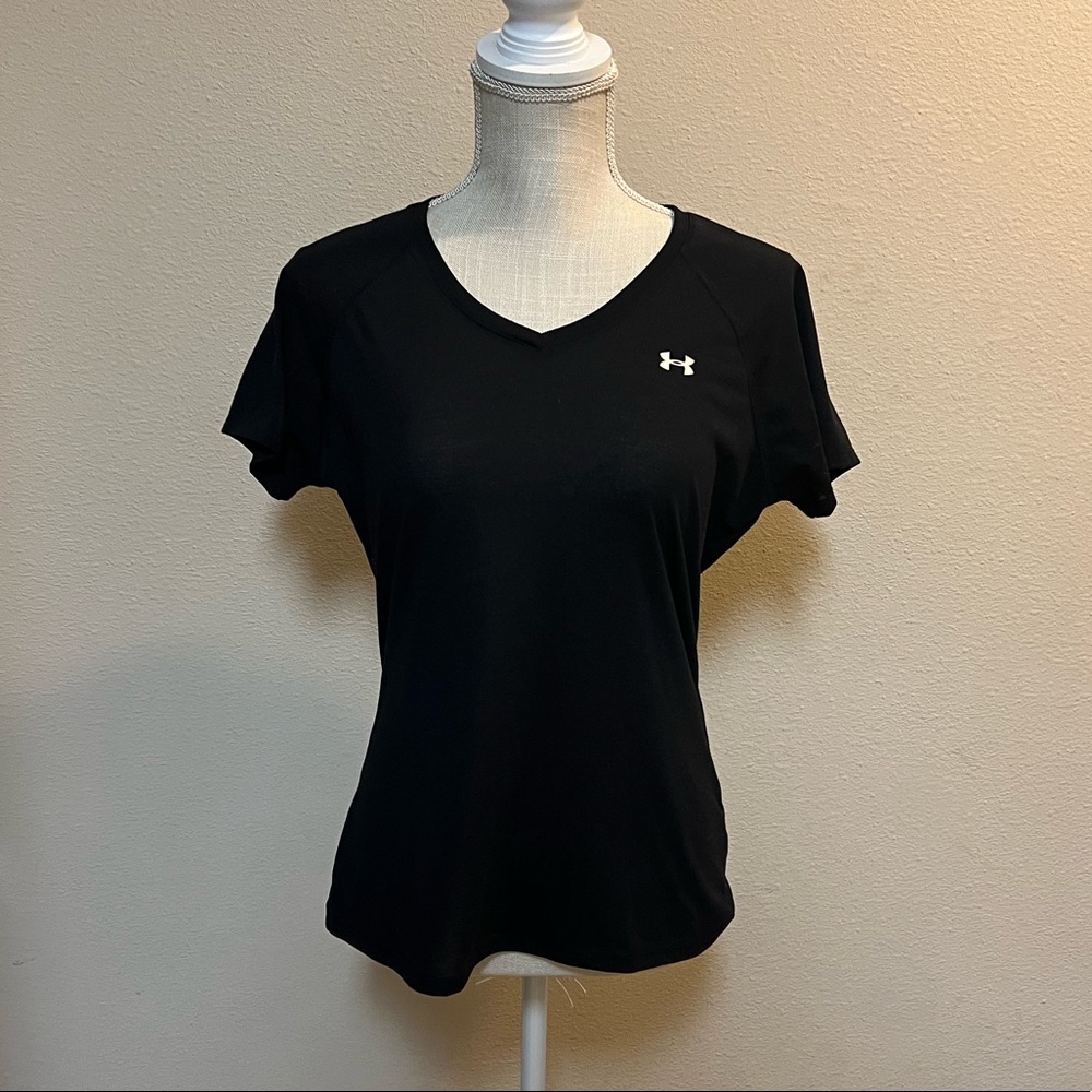 Women's Under Armour T-Shirt Black Medium Short Sleeve Polyester Elastane